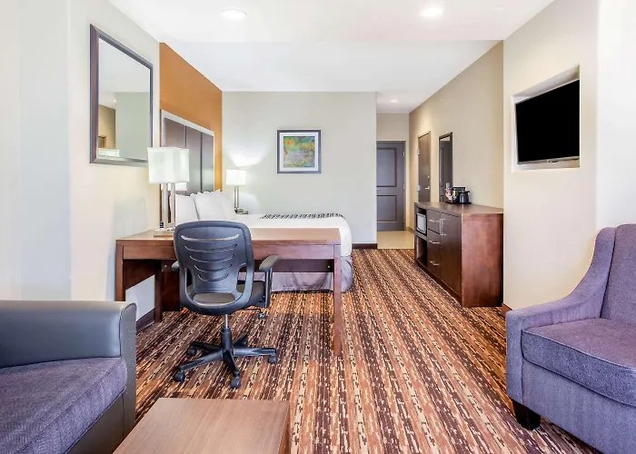 La Quinta By Wyndham Gonzales Tx